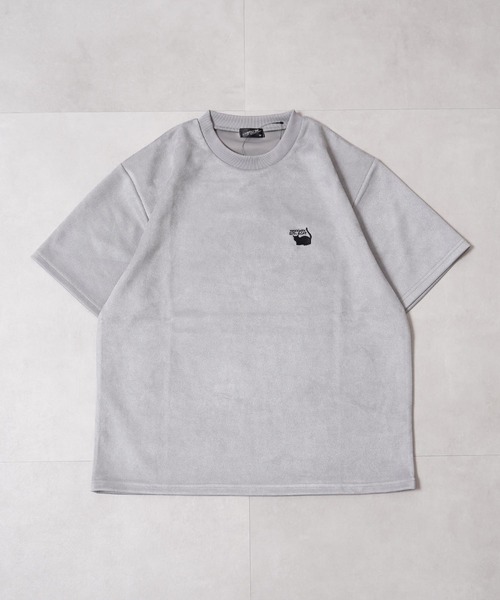 1111clothing(ワンフォークロージング)の「ガール&ネコ フェイクスエード ルーズTee / Girls & Cats Faux Suede Loose-Fit T-Shirt(Tシャツ/カットソー・メンズ・オフホワイト/グレー/ブラック・M/L)」の19枚目の写真