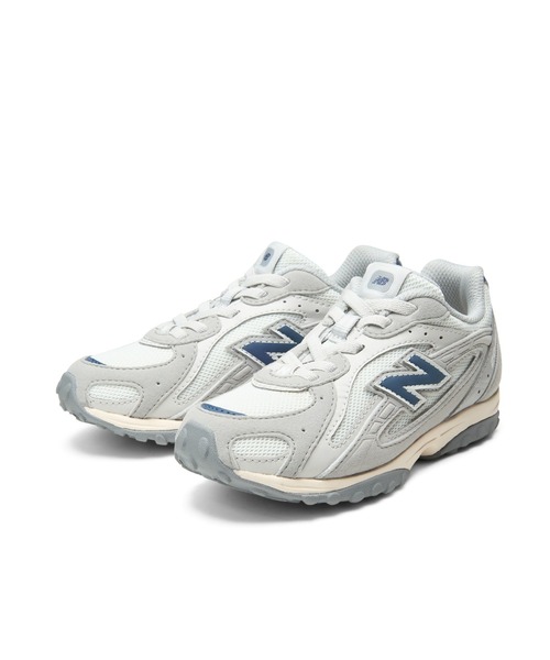 NEW BALANCE（ニューバランス）の「204L Bungee Lace（スニーカー・キッズ・グレー系その他・17.0cm/17.5cm/18.0cm/18.5cm/19.0cm/19.5cm/20.0cm/20.5cm/21.0cm/21.5cm）」の3枚目の写真