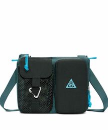 NIKE ACG（ナイキエィシージー）の「ナイキ ACG "DAYMAX" クロスボディバッグ (3L) / Nike ACG "DAYMAX" Crossbody Bag (3L) HJ8180-382 Mineral Slate（ボディバッグ/ウエストポーチ）」