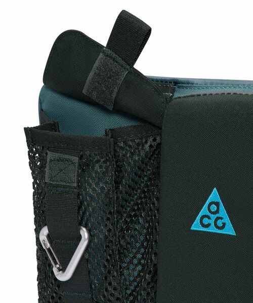 ナイキ ACG 'DAYMAX' クロスボディバッグ (3L) / Nike ACG 'DAYMAX