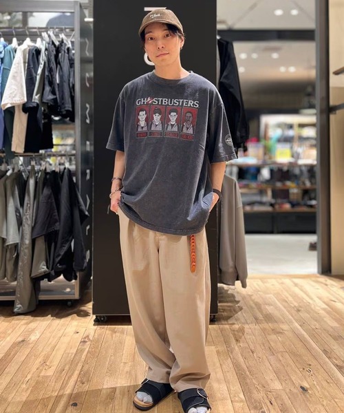 niko and...(ニコアンド)の「【コロンビア・ピクチャーズ】コラボ クラシックMOVIE Tシャツ(Tシャツ/カットソー・メンズ・その他2/ライトグレー/その他1/ホワイト/その他6/その他7/その他8/その他5/サンドグレー/その他3/その他9/その他4/スモーク/グレー/シルバーグレー/オフホワイト・MEDIUM/LARGE)」の21枚目の写真