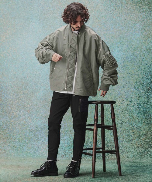 THEOREM(セオレム)の「mj11516- Mordern MA-1 Flight Jacket ボンバージャケット(TRM26-T049S)(MA-1・メンズ・カーキ/ブラック・XL/L/M)」の8枚目の写真