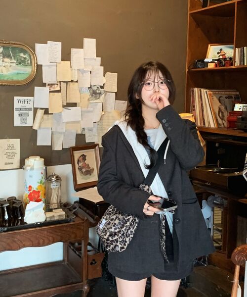 MACNI（マクニ）の「RIBBON CRESCENT CROSS BAG LEOPARD（ショルダーバッグ・レディース・レオパード・FREE）」の11枚目の写真