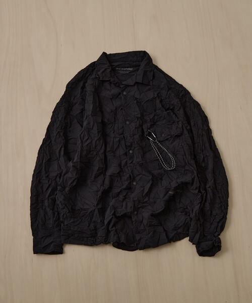 and wander(アンドワンダー)の「【and wander/アンドワンダー】washer pleated open LS shirt(シャツ/ブラウス・メンズ・ブラック/アイボリー・L/M)」の15枚目の写真