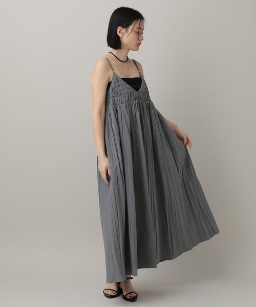 A part by（アパートバイ）の「【WEB限定】2WAYシャーリングキャミワンピース（ワンピース・レディース・ライトブラウン/ブルー系その他3/ブラック・FREE）」の13枚目の写真
