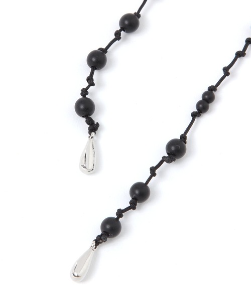 LEPSIM（レプシィム）の「ビーズマルチタイ　665356（ネックレス・レディース・ブラック/アイボリー・ONE SIZE）」の9枚目の写真
