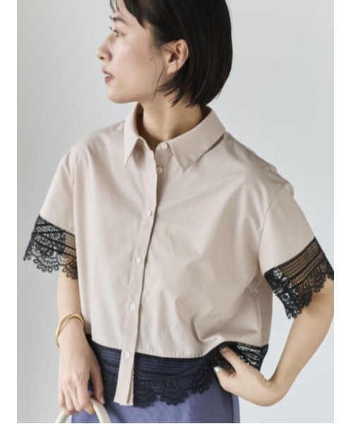 Te chichi(テチチ)の「レースヘムクロップトシャツ(シャツ/ブラウス・レディース・ベージュ/オフホワイト/サックスブルー・F)」の1枚目の写真