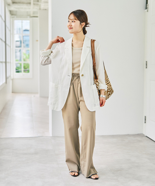 Spick & Span(スピックアンドスパン)の「シアートロジャケット(テーラードジャケット・レディース・ホワイト/その他9・38/36)」の3枚目の写真