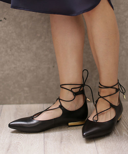 NANO universe（ナノユニバース）の「レースアップフラットパンプス（パンプス・レディース・グレー/ブラック/ネイビー・35/36/37/38）」の4枚目の写真