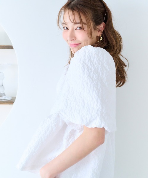 Chesty（チェスティー）の「ジャガードトップス（シャツ/ブラウス・レディース・オフホワイト/ブルー・0/1）」の10枚目の写真