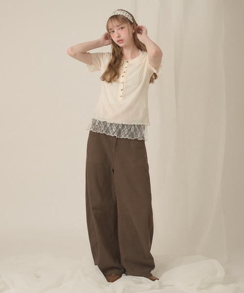 hazyl（ヘイジル）の「sheer rib henley tops / シアーリブヘンリートップス（Tシャツ/カットソー・レディース・カーキ/アイボリー・フリー）」の4枚目の写真
