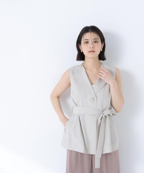 NATURAL BEAUTY BASIC(ナチュラルビューティーベーシック)の「ベルテッドジレ(ベスト・レディース・ベージュ/ブラウン・フリ-)」の9枚目の写真