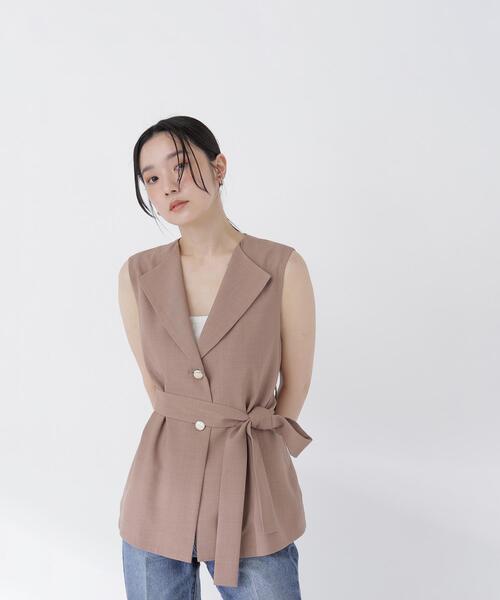 NATURAL BEAUTY BASIC(ナチュラルビューティーベーシック)の「ベルテッドジレ(ベスト・レディース・ベージュ/ブラウン・フリ-)」の17枚目の写真