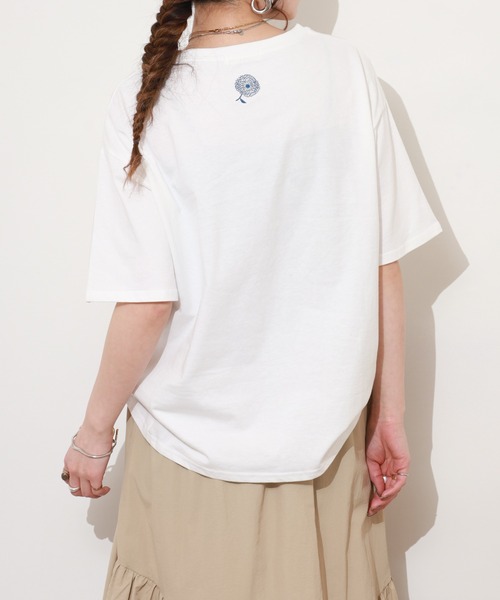 BARNDOOR（バーンドア）の「20/-天竺 ダリア プリント T 26SS 半袖（Tシャツ/カットソー・レディース・ネイビー/杢グレー/オフホワイト・FREE）」の6枚目の写真