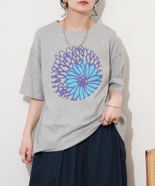 BARNDOOR（バーンドア）の「20/-天竺 ダリア プリント T 26SS 半袖（Tシャツ/カットソー・レディース・ネイビー/杢グレー/オフホワイト・FREE）」の10枚目の写真