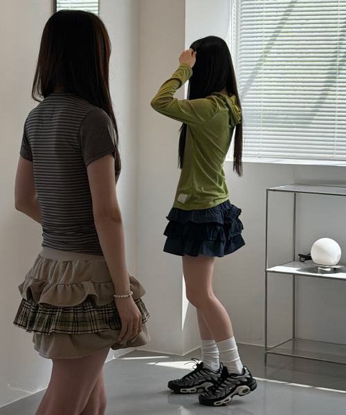 chancechance(チャンスチャンス)の「LAYERED RUFFLE SKIRT(BEIGE)(スカート・レディース・その他・FREE)」の8枚目の写真