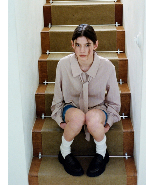 UNNOUT(アナウト)の「RELAXED TIE BLOUSE PINK(シャツ/ブラウス・レディース・その他・FREE)」の4枚目の写真