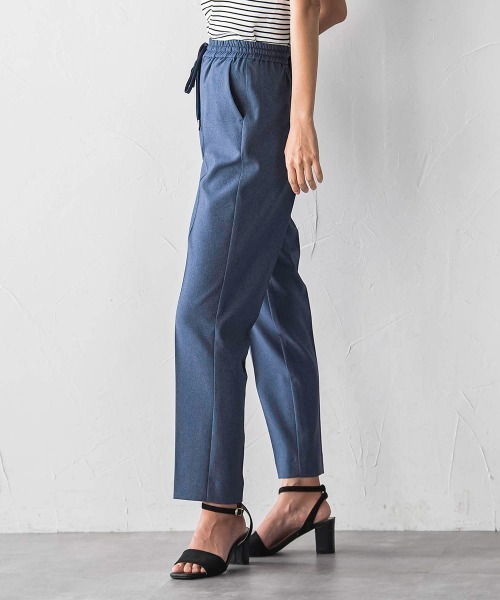 la.f…(ラエフ)の「まるーでデニムテーパードパンツ(その他パンツ・レディース・ブラック系その他/ダークネイビー・7号/9号/11号)」の14枚目の写真