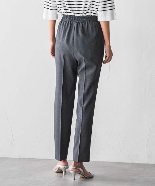 la.f…(ラエフ)の「まるーでデニムテーパードパンツ(その他パンツ・レディース・ブラック系その他/ダークネイビー・7号/9号/11号)」の7枚目の写真