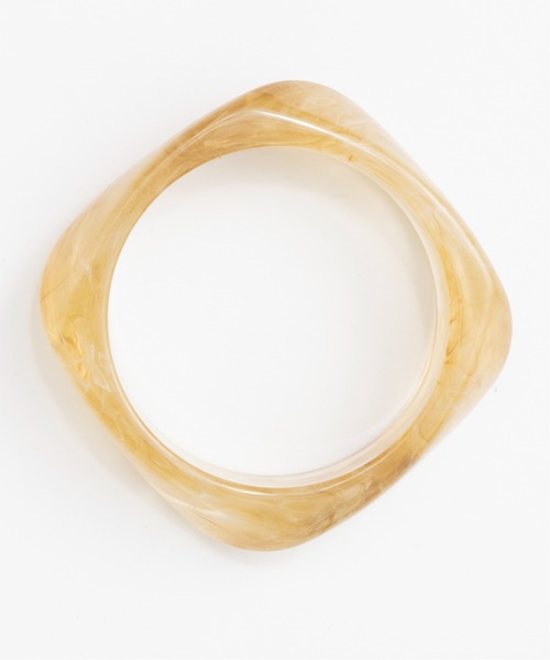 MAISON SPECIAL(メゾンスペシャル)の「Square Resin Bangle/スクエアレジンバングル(バングル/リストバンド・レディース・ベージュ/ブラウン・FREE)」の7枚目の写真
