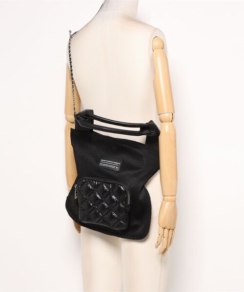 Scrap Book（スクラップブック）の「【MAISON MAVERICK PRESENTS】MAVERICK Mesh-quilting Tote Bag（トートバッグ・レディース・ブラック・FREE）」の6枚目の写真
