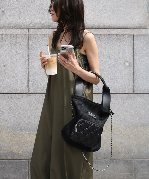 Scrap Book（スクラップブック）の「【MAISON MAVERICK PRESENTS】MAVERICK Mesh-quilting Tote Bag（トートバッグ・レディース・ブラック・FREE）」の8枚目の写真