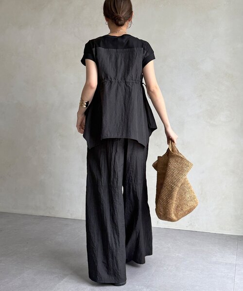 DouDou(ドゥドゥ)の「【WEB限定/セットアップ可能】ワッシャーナイロンビスチェドッキングTEE(Tシャツ/カットソー・レディース・ブラック/ベージュ・FREE)」の7枚目の写真