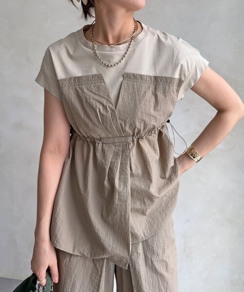 DouDou(ドゥドゥ)の「【WEB限定/セットアップ可能】ワッシャーナイロンビスチェドッキングTEE(Tシャツ/カットソー・レディース・ブラック/ベージュ・FREE)」の20枚目の写真
