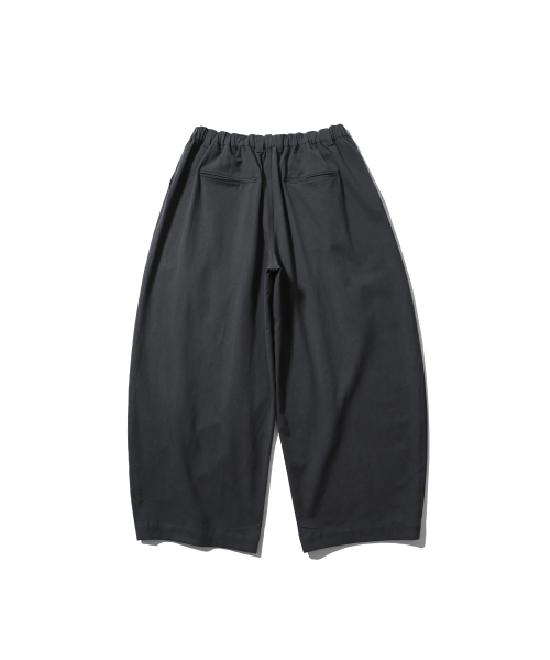ANGLAN(アングラン)の「Overtuck Balloon Pants - Grey(その他パンツ・メンズ・その他・ONE SIZE)」の2枚目の写真