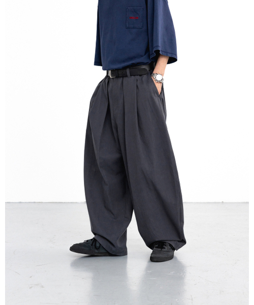 ANGLAN(アングラン)の「Overtuck Balloon Pants - Grey(その他パンツ・メンズ・その他・ONE SIZE)」の9枚目の写真