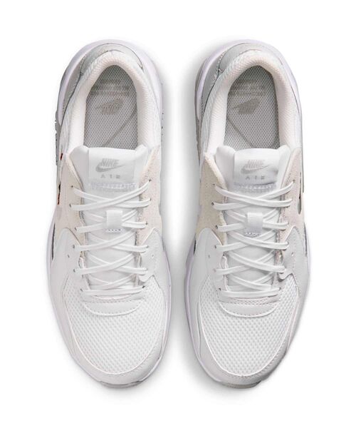 NIKE（ナイキ）の「ナイキ エア マックス エクシー SE ウィメンズシューズ / Nike Air Max Excee SE Women's Shoes IV5372-100 White（スニーカー・レディース・ホワイト・26/25/24.5/24/23.5/23/22.5/25.5/22）」の13枚目の写真
