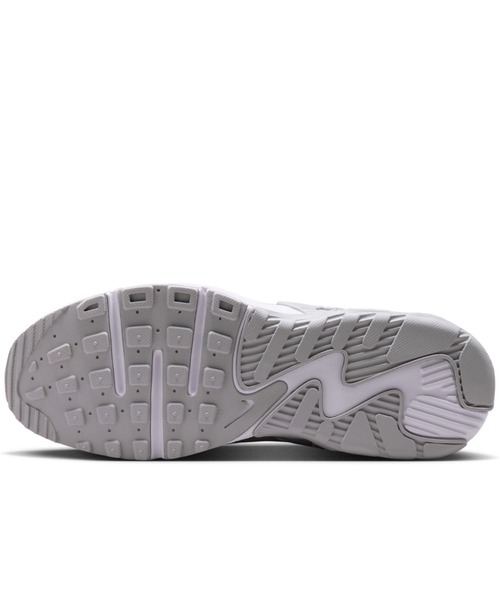 NIKE（ナイキ）の「ナイキ エア マックス エクシー SE ウィメンズシューズ / Nike Air Max Excee SE Women's Shoes IV5372-100 White（スニーカー・レディース・ホワイト・26/25/24.5/24/23.5/23/22.5/25.5/22）」の7枚目の写真