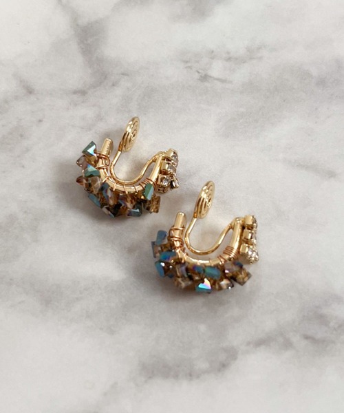 yu-ka(ユーカ)の「YU-KA:レトロデザインイヤリング Retro design earrings(イヤリング・レディース・ゴールド・FREE)」の3枚目の写真