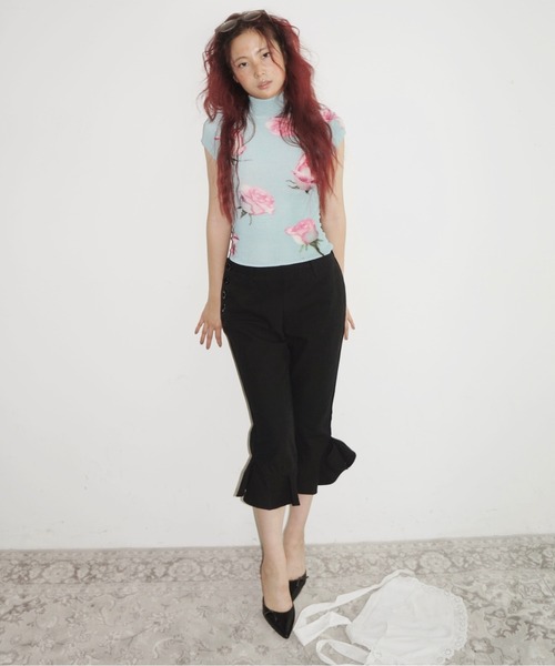 musubore(ムスボレ)の「frill capri pants / フリルカプリパンツ(その他パンツ・レディース・グリーン/ブラック・0/1)」の8枚目の写真