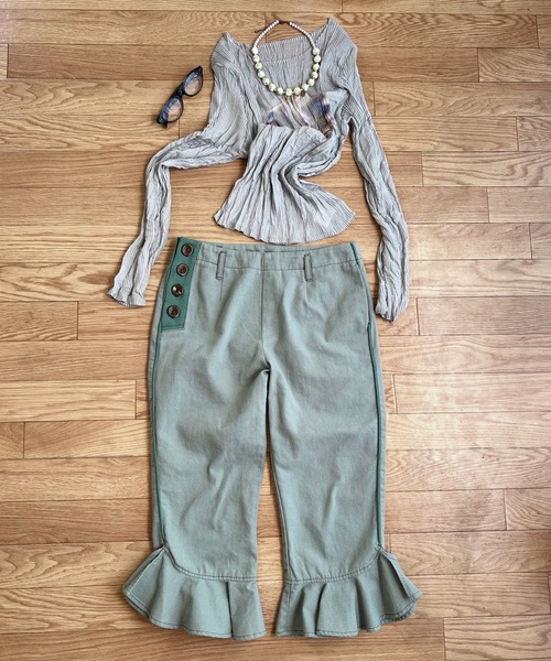 musubore(ムスボレ)の「frill capri pants / フリルカプリパンツ(その他パンツ・レディース・グリーン/ブラック・0/1)」の21枚目の写真