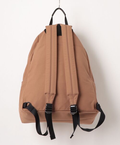 STANDARD SUPPLY（スタンダードサプライ）の「【STANDARD SUPPLY】COMMUTE DAYPACK（バックパック/リュック・メンズ・グレー/ライトブラウン・FREE）」の3枚目の写真