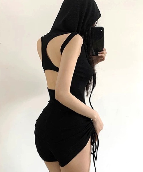 SHEENA(シーナ)の「ドロストリブフーディーロンパース(つなぎ/オールインワン・レディース・グレー/ブラック・M)」の19枚目の写真