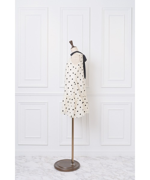MISTREASS（ミストレアス）の「Bicolor Flocked Dot Dress（ワンピース・レディース・グレイッシュベージュ/ホワイト・FREE）」の8枚目の写真