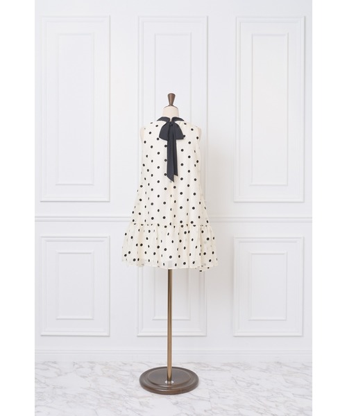 MISTREASS（ミストレアス）の「Bicolor Flocked Dot Dress（ワンピース・レディース・グレイッシュベージュ/ホワイト・FREE）」の9枚目の写真