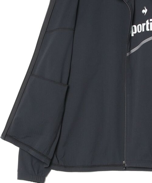 le coq sportif（ルコックスポルティフ）の「リブクロスジャケット（ナイロンジャケット・メンズ・ブラック・L）」の3枚目の写真