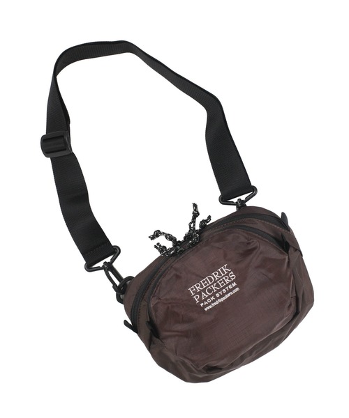 FREDRIK PACKERS(フレドリックパッカーズ)の「【FREDRIK PACKERS/フレドリックパッカーズ】QUEST SHOULDER / クエスト ショルダー(ショルダーバッグ・レディース・ブラック/ブラウン・FREE)」の19枚目の写真