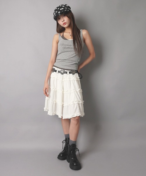 SPINNS(スピンズ)の「ティアードミディアムスカート/韓国ガーリー(スカート・レディース・ホワイト/ブラック・ONESIZE)」の9枚目の写真