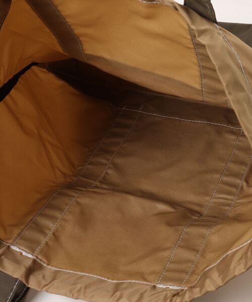 Gready Brilliant(グレディブリリアン)の「Drifter TOTE L(トートバッグ・レディース・ベージュ/レオパード・FREE)」の17枚目の写真