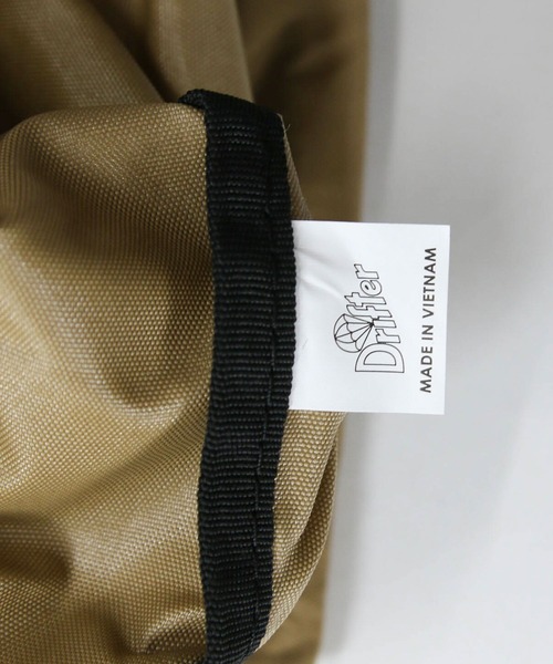 Gready Brilliant(グレディブリリアン)の「Drifter TOTE L(トートバッグ・レディース・ベージュ/レオパード・FREE)」の8枚目の写真