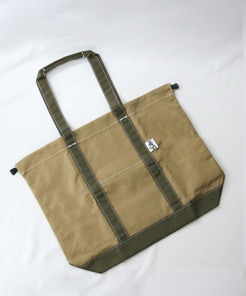 Gready Brilliant(グレディブリリアン)の「Drifter TOTE L(トートバッグ・レディース・ベージュ/レオパード・FREE)」の3枚目の写真