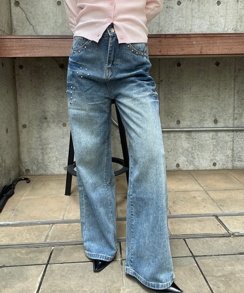 ROGER AND RAW（ロジャーアンドロウ）の「スタッズ×ビジューデコ デニムワイドパンツ（デニムパンツ・レディース・ブルー・SMALL/MEDIUM）」の21枚目の写真