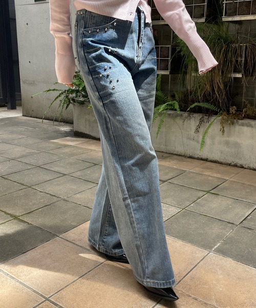 ROGER AND RAW（ロジャーアンドロウ）の「スタッズ×ビジューデコ デニムワイドパンツ（デニムパンツ・レディース・ブルー・SMALL/MEDIUM）」の12枚目の写真