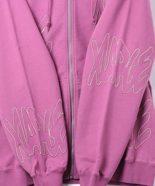 XLARGE(エクストララージ)の「ALLOVER LOGO ZIP HOODED SWEATSHIRT(パーカー・メンズ・ブルー/ピンク/ブラック・S/M/L/XL)」の19枚目の写真