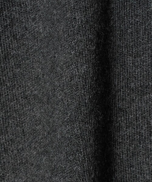 BEAUTY&YOUTH UNITED ARROWS(ビューティーアンドユースユナイテッドアローズ)の「コットンウール スムース クルーネック カーディガン ウォッシャブル(カーディガン/ボレロ・レディース・ピンク/オフホワイト/ダークグレー・FREE)」の12枚目の写真