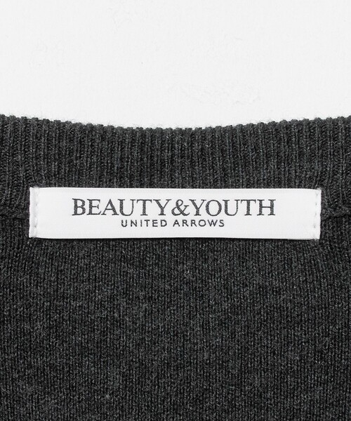 BEAUTY&YOUTH UNITED ARROWS(ビューティーアンドユースユナイテッドアローズ)の「コットンウール スムース クルーネック カーディガン ウォッシャブル(カーディガン/ボレロ・レディース・ピンク/オフホワイト/ダークグレー・FREE)」の13枚目の写真